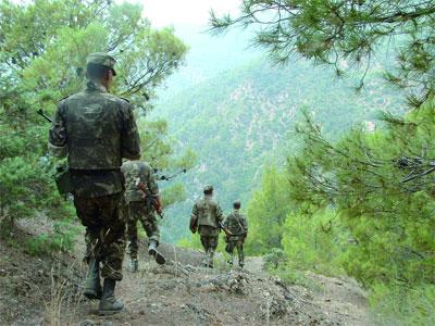 Neuf terroristes éliminés jeudi à Béni Amrane (Boumerdès)                                    L'ANP assène un énième coup de boutoir à la horde intégriste