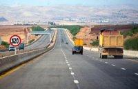 Huit projets lancés en 2013                                    Autoroute Est-Ouest