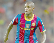 A l'étranger                                    FC Barcelone/ Abidal retenu pour la Champions League