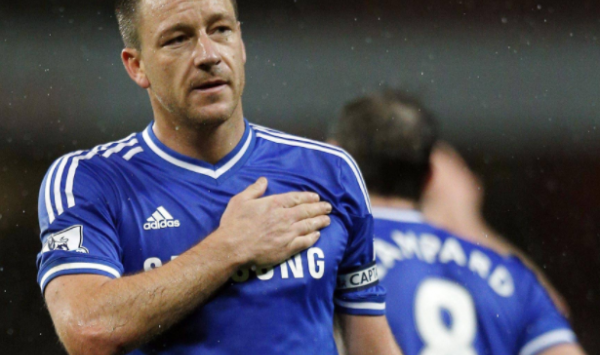 جون تيري ينضمّ إلى أستون فيلا في الدرجة الأولى الإنجليزية