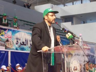 Algérie ' Le député Makri fustige les 