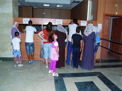 Moralisation de l'administration et réhabilitation du service public                                    Ce que les Oranais attendent du nouveau gouvernement