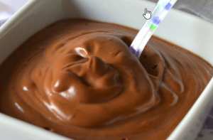 MOUSSE AU CHOCOLAT