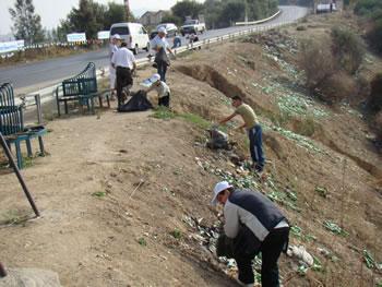 Large adhésion au volontariat                                    NETTOYAGE DE LA VILLE DE TIZI OUZOU