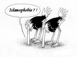 Le poirier d'ornement et le cèdre du Djurdjura