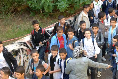 Plus de 8 millions d'élèves rejoignent les classes aujourd'hui                                    Rentrée scolaire 2012-2013