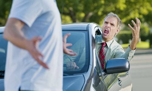 الغضب العارم أثناء القيادة... لا تحمد عقباه !!