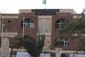 والي إيليزي يطالب وزير السكن بزيارة الولاية