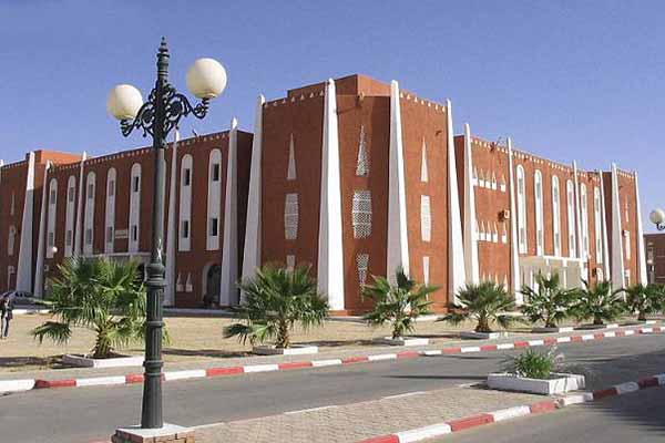 سكان قصر تالة بأوقروت بأدرار يطالبون بفك العزلة وإنجاز الطرقات