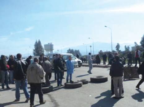 Béjaïa : Des retraités ferment la RN12