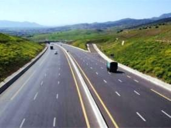 زعلان : تدشين الشطر الثاني من الطريق السيار بين قسنطينة-سكيكدة في الفاتح من نوفمبر المقبل