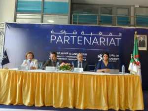 Signature d'une convention de partenariat entre le ministère de la  Formation et de l'enseignement professionnels et la société Peugeot Algérie