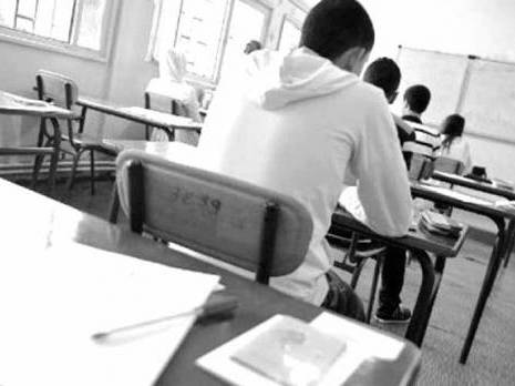 Défection massive des candidats libres