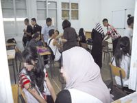 Les lycées face au problème de la surcharge des classes                                    Un coup dur pour l'enseignement et le rendement