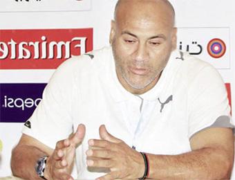 مدرب المنتخب الليبي يخفض من حجم العمل                                    أصداء متفرقة من الدار البيضاء