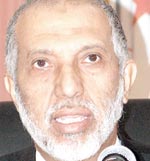 بلخادم: « الأفالان» لا يحتكر الإنجازات.. ولا يتحمل أخطاء الآخرين»                                    افتتح الجامعة الصيفية للحزب في تيبازة