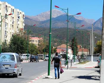 On regrette déjà l'ancien wali