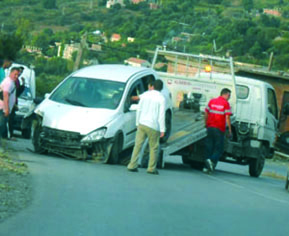 Qui arrêtera ces chauffards '                                    En 2 ans 1.002 enfants tués sur nos routes