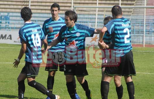 RCK : Laroui fait son constat à la veille du coup d'envoi du championnat : «Il faut attendre deux à trois matches pour donner un premier jugement»