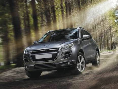 La 4008 à l'épreuve sur les hauteurs de Tikjda                                    Peugeot Algérie lance son nouveau SUV