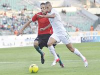 Après la publication des photos l'impliquant dans les incidents du match Libye-Algérie                                    Slimani risque gros