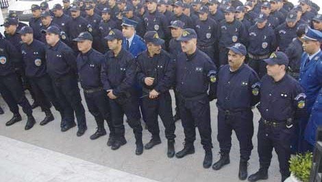 Sortie d'une promotion d'agents de police