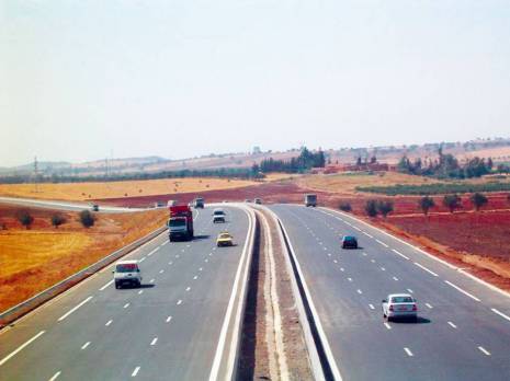 Autoroute Est-Ouest ' 1216 kilomètres de problèmes                                    Actualité : les autres articles