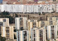 ترحيل 1347 عائلة بفجّ الريح اتجاه المدينة الجديدة بقسنطينة                                    وسط تعزيزات أمنية مشددة على مختلف محاور المدينة