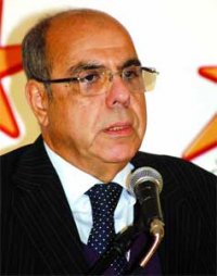 « Faire de nos stades des espaces de convivialité et de fair-play » Mohamed Raouraoua (président de la FAF)