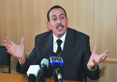 Les partis sur le pied de guerre