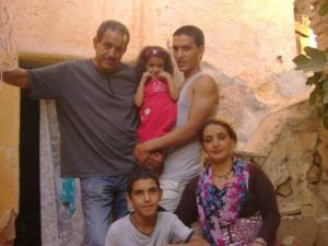 Hassi R'mel : Quand un hôtelier se retrouve sdf                                    Expulsé de son motel qu'il gère depuis 1989, Baâli Haribèche erre dans les rues de Laghouat