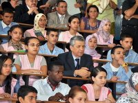 Inauguration d'un lycée spécialisé dans l'enseignement des mathématiques à Kouba (Alger)