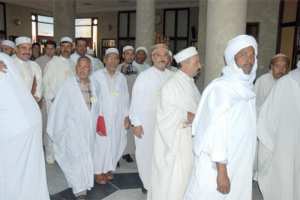 بعثة الحج تحدث فتنة بين أئمة الجلفة