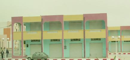 الأوساخ ومياه الأمطار تحاصران المحلات الجوارية بولاية ميلة