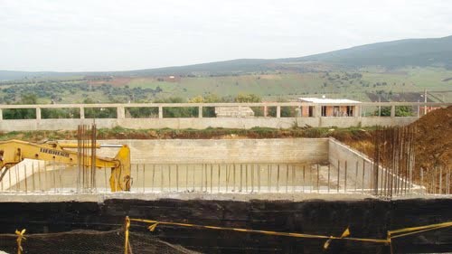 La réalisation de la piscine de Bouchegouf accuse du retard