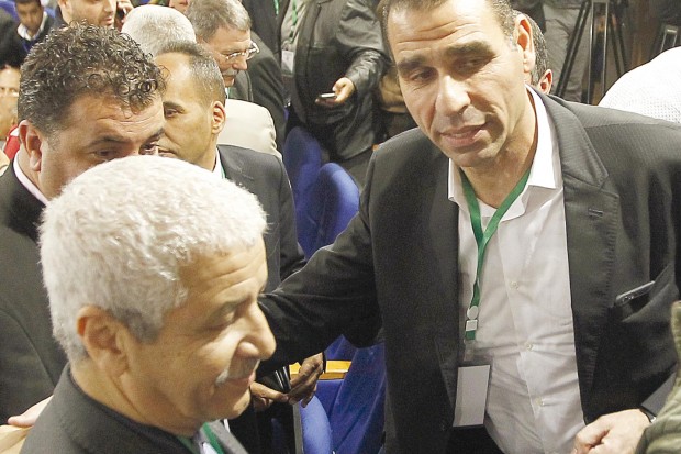 Zetchi face à ses opposants