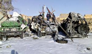 حجز أسلحة ومواد متفجرة في تمنراست                                    مصالح الأمن توقف 3 أشخاص على صلة بتفجيرات المجموعة الولائية للدرك