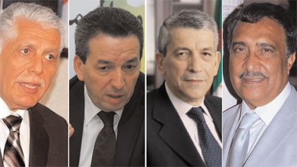 Le gouvernement se remet au travail                                    Les ministres investissent le « terrain »