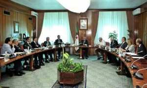 Tebboune crève l'abcès