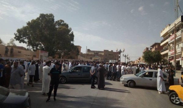 مواطنو عين وسارة بالجلفة يحتجون على قطاع الصحة 