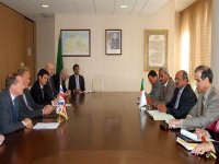 M. Messahel s'entretient avec le représentant du PM britannique pour le commerce extérieur