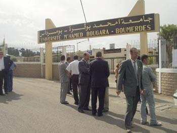 Le Cnes interpelle Harraoubia                                    ALORS QUE PLUSIEURS PROBLÈMES MINENT L'UNIVERSITE