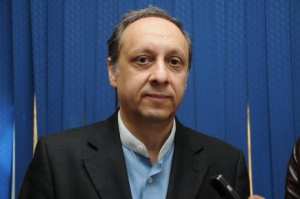 جيلالي سفيان:  خروج معسكر تبّون منتصراً سيؤدي إلى إعادة ترتيب النظام