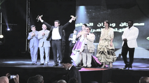 En attendant les hirondelles Karim Moussaoui reçoit le Wihr d'or