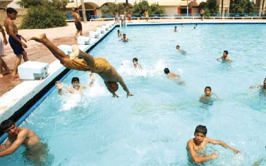 هلاك شاب بالمسبح نصف الأولمبي لمدينة الجلفة