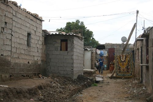 والي تيبازة يواصل حربه على البنايات الفوضوية