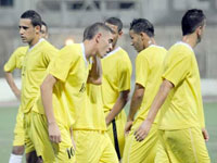 زيان شريف تنقل في آخر دقيقة مع الفريق.. الصفراء ستستقبل الوفاق في ملعب أول نوفمبر بالمحمدية