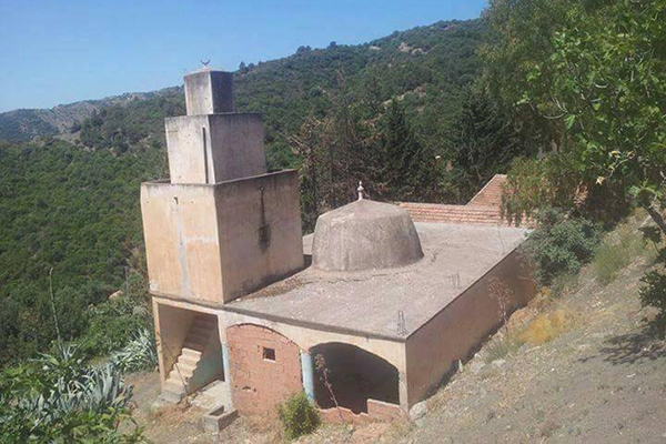 السكان يطالبون بإعادة فتح زاوية سيدي سالم بن مخلوف بالبويرة