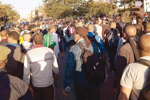 Une nouvelle marche stoppée à Tidjelabine