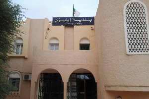 مقاولون يغلقون خزينة بلدية إيليزي بسبب مستحقاتهم